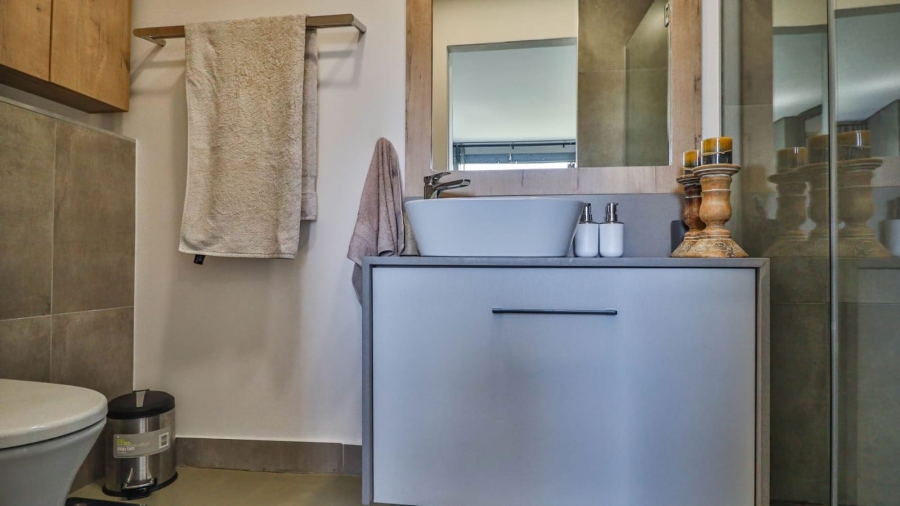 2 Bedroom Property for Sale in Island View Western Cape